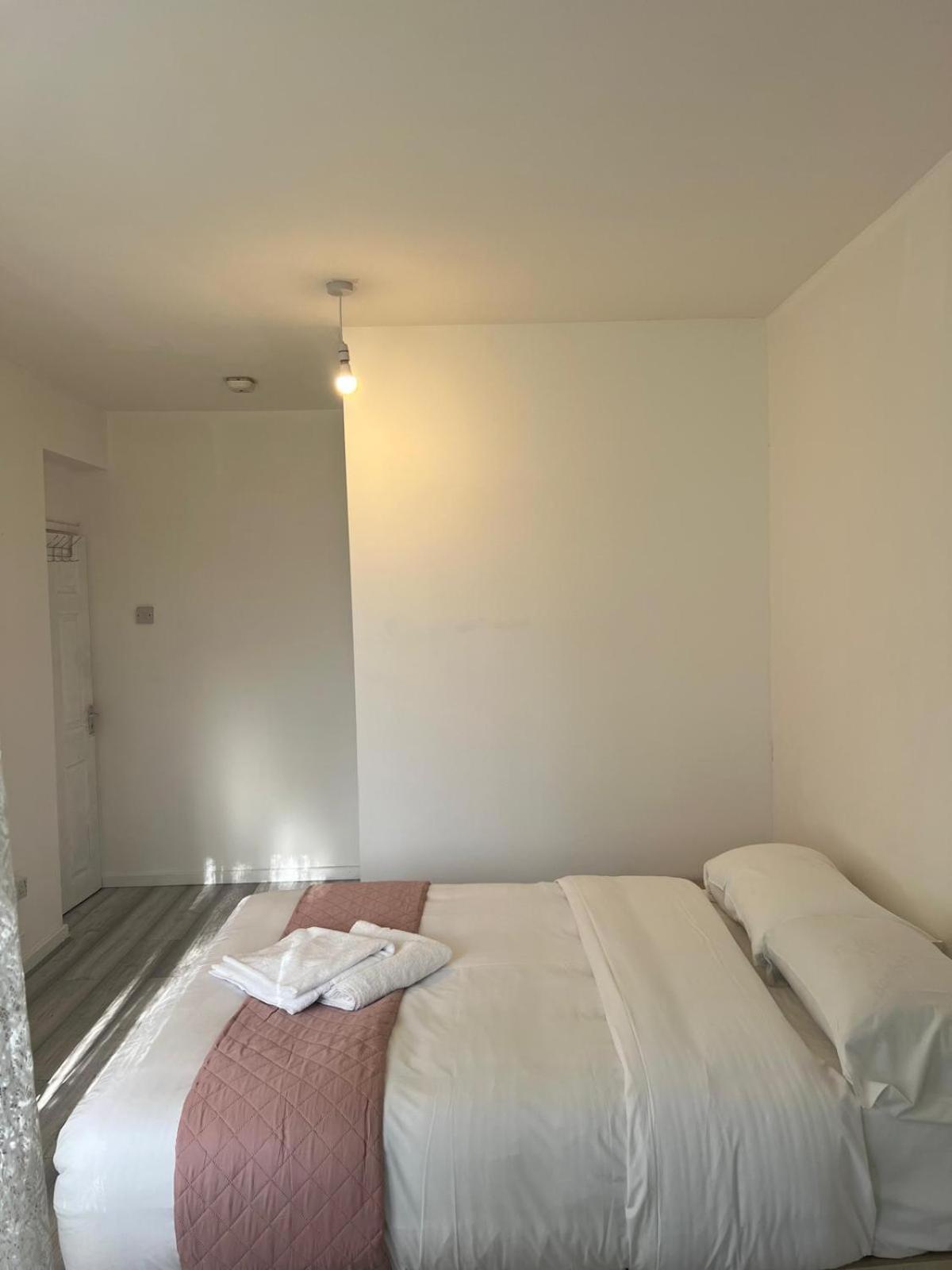 Starlet Stepney Daire Londra Dış mekan fotoğraf